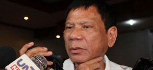 Duterte wants more journos in, threatens to skip debate at CU anew