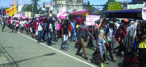 Tribal studes, teachers will not return to beleagured school just yet