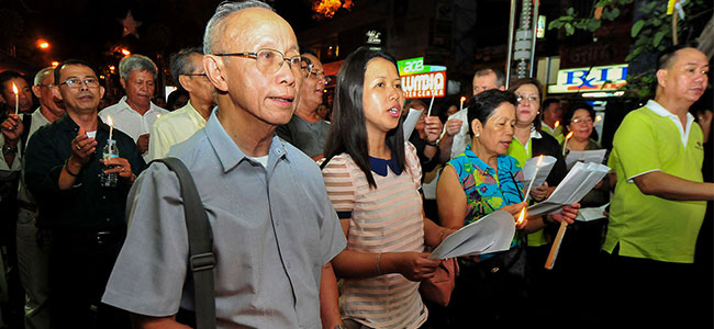 Bishop Tony takes a dig at Digong again