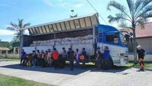 2,500 food packs sent back to warehouse after aborted visit