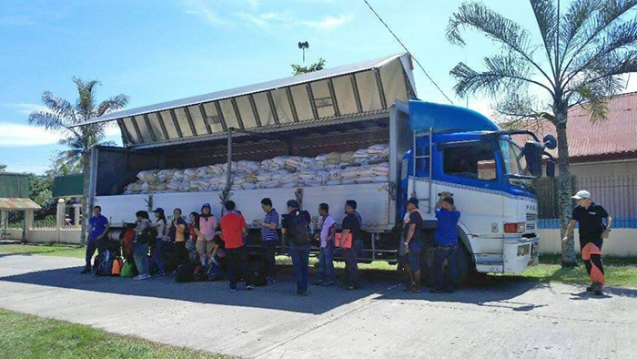 2,500 food packs sent back to warehouse after aborted visit