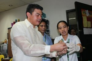 Vice mayor, councilors undergo drug examination