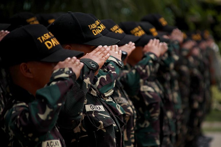 Regulate troops’ uniform use, lady councilor urges