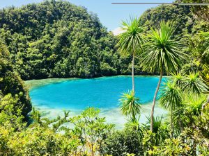 Blue Lagoon beckons tourists