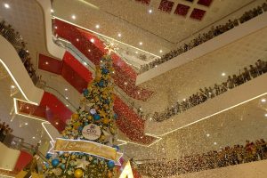A Sparkling Downtown Christmas