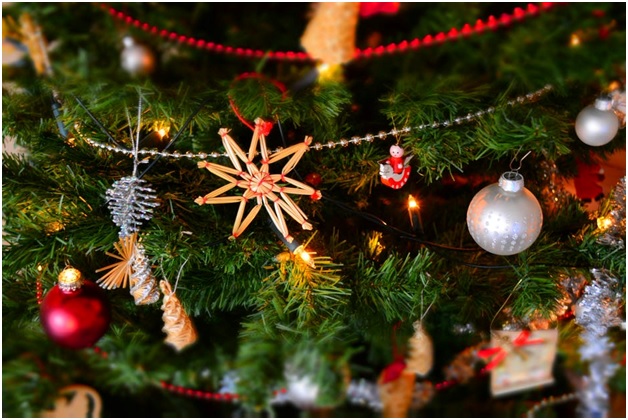 5 Tips To Have a Debt Free Christmas