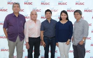 OPM singer Renz Verano signs a distribution deal with GMA Music