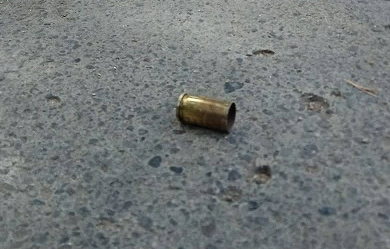 Gunmen shoot pregnant teen witness