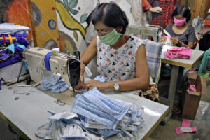Groups in Caraga make own face masks