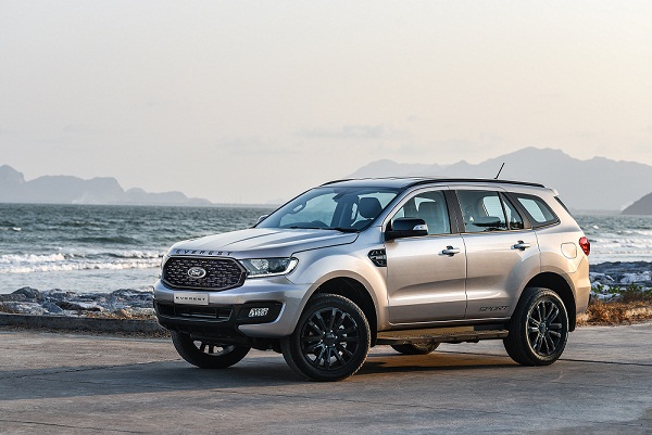 Ford boosts SUV portfolio with New Everest Sport, unveils enhanced Titanium line-up