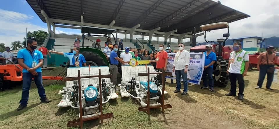 DA turns over P10.4m worth farm machinery to Lanao Norte town
