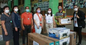 58 Ozamiz schools get ICT, learner’s packages