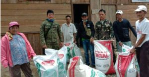 Army’s 36IB gives livelihood aid to ex-rebels in Sursur