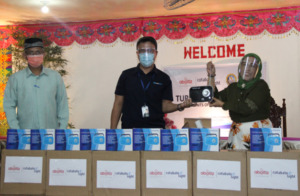Cotabato Light donates transistor radios for students in need