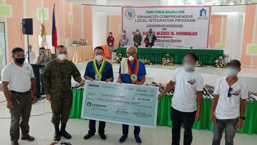 113 former communist rebels get P5.9-m financial aid from govt