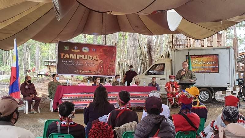 Former-NPA rebels, Higaonons reaffirm kinship, sign accord