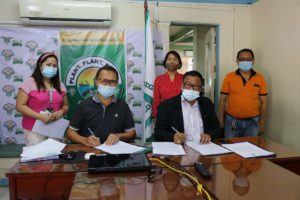 DA-10, Misor town, farmers ink pact for Kadiwa project