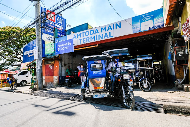 Finance for all: GCash helps trike drivers and vendors to cope up with the pandemic