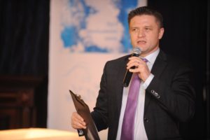 Dmytro Shymkiv, the head of Darnytsia