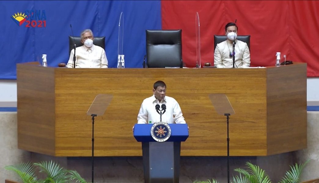 Duterte’s last Sona gets ‘passing’ marks