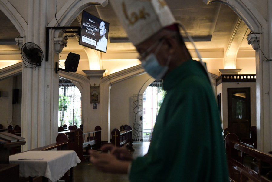 Abp. Ledesma leads Mass for PNoy