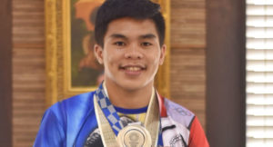 Olympiad homecoming: Paalam receives another P2m, thanks Oro patrons