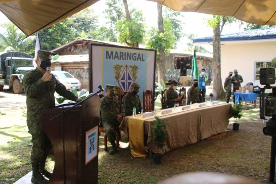 Army chief visits troops in Normin, Caraga regions