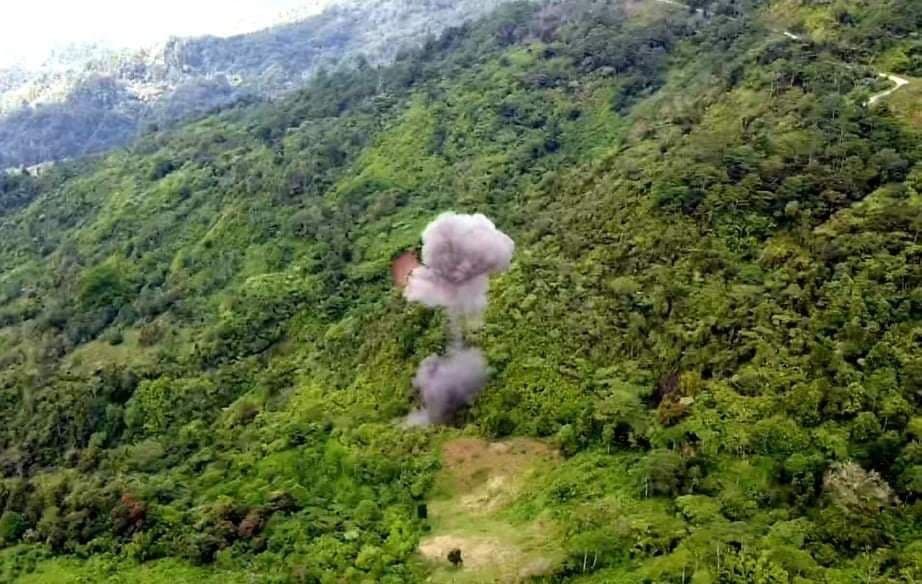 Army seizes NPA bomb cache