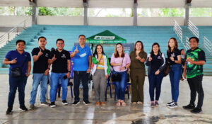 Septuagenarian benefits from ramped-up SIM registration efforts of Smart, TNT and NTC in Mindanao