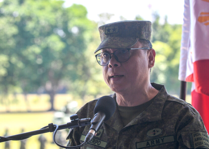 Cuerpo commends troops for successful encounters with Maoist fighters