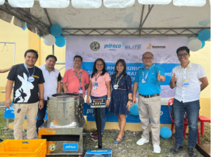 Pilmico supports Davao del Norte rabbit raisers