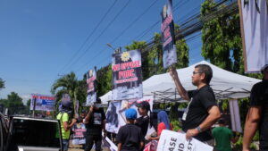 Oro uptown homeowners rally vs P6.5-b mega-project