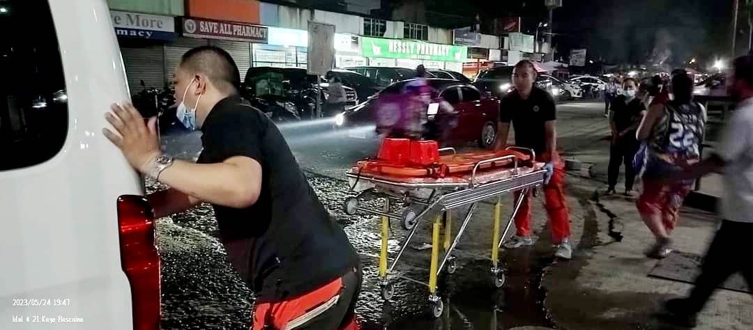 5 killed in residential fire