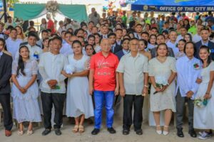 Klarex's Patag services benefit residents, 43 couples marry