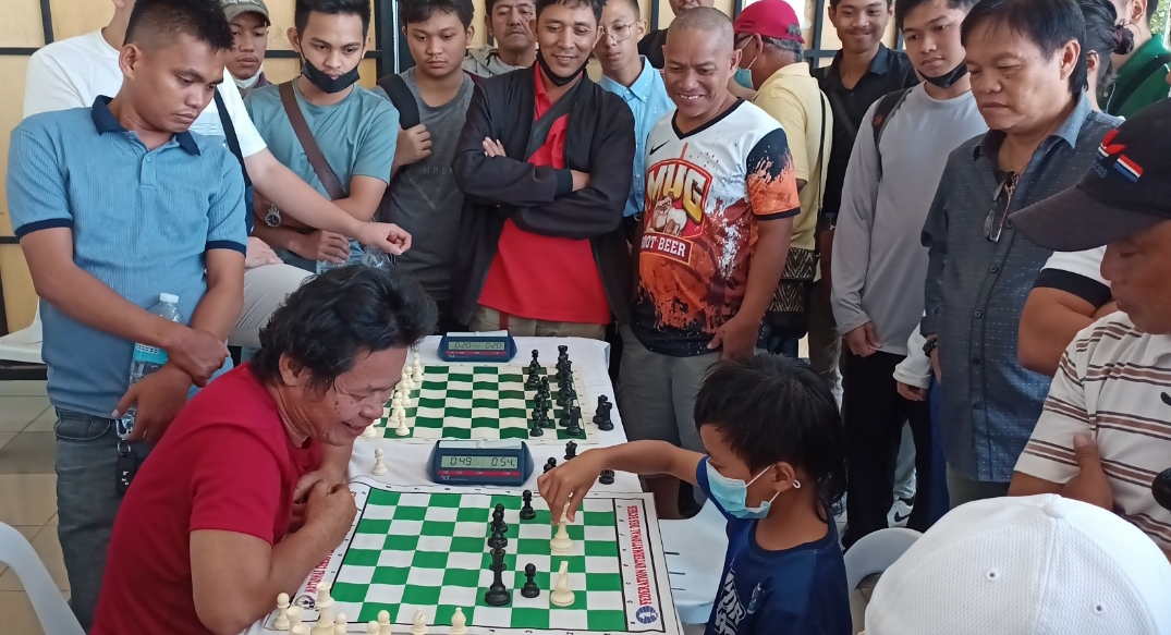 Oro chess tilt sets new records