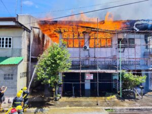 Fire razes commercial building in Gingoog