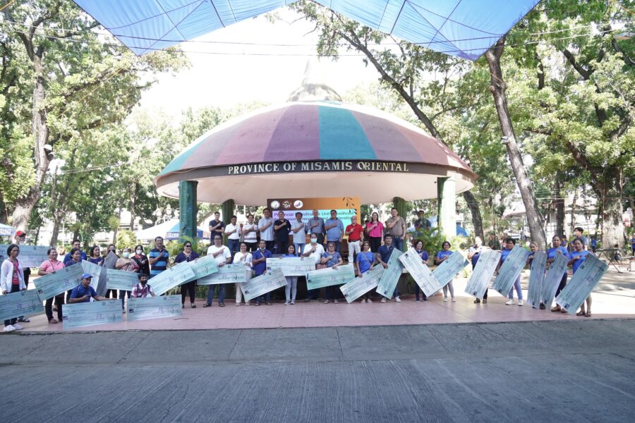 Gov. Unabia boosts MSMEs and cooperatives with P22.7 million assistance