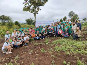 Deped's 236k trees: Xmas gift for children nationwide