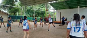 Bolisong volleybelles advance to semifinals in Kinoguitan tilt