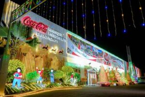 Coca-Cola spreads Christmas magic with festive displays at sites across PH