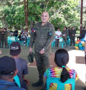 Army urges commies to yield for peace plan
