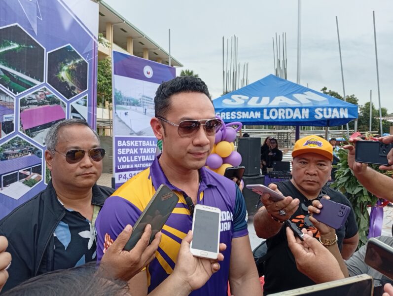 Suan urges public to distinguish fake news amid online attacks
