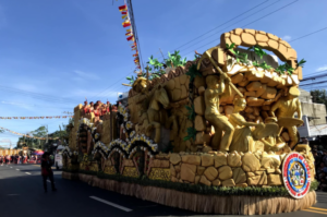 Crowds flock early to Kaamulan 2025 Street Dancing Festival