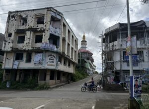 Marawi rebuilds but residents remain displaced