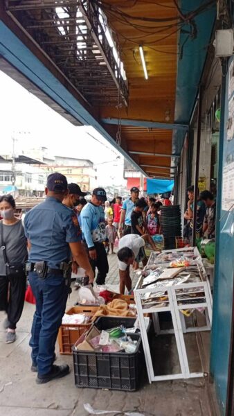 Klarex orders clearing of sidewalk vendors in Oro
