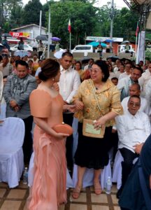 Lagbas takes oath as 1st district rep, vows unity, service