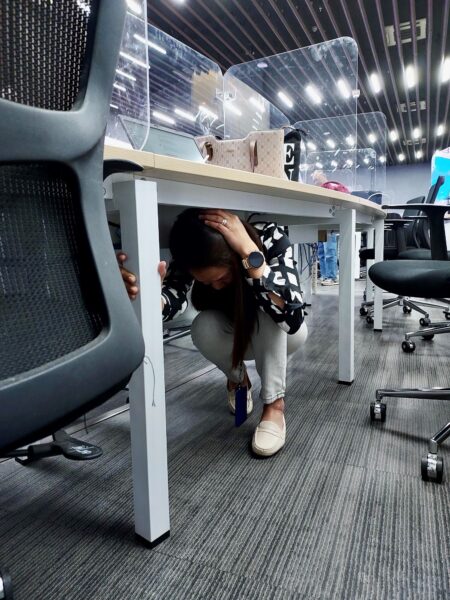 PLDT, Smart join nationwide quake drill