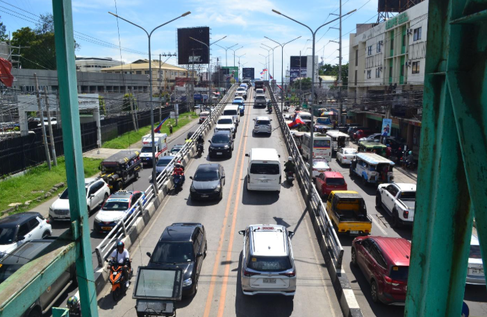 Rush hour, all day: The growing gridlock in Oro