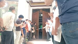 Gov. Uy vows crack down on illegal mining