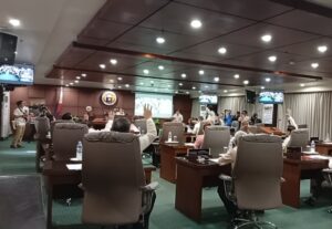 Besigan eyes home toilets, smoke-free schools